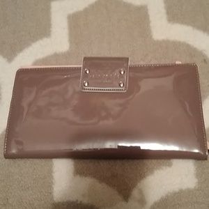 Kate Spade passport/travel wallet